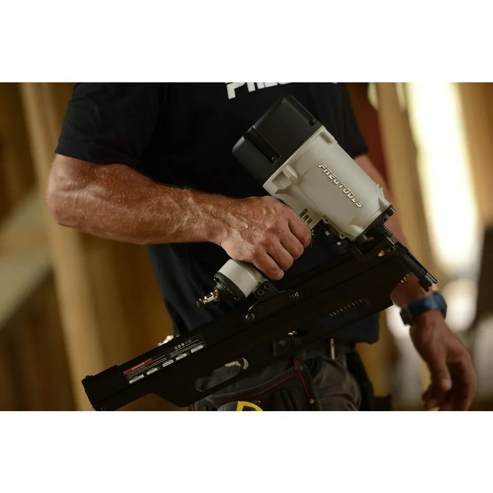 Degree Framing Nailer with Rafter Hook