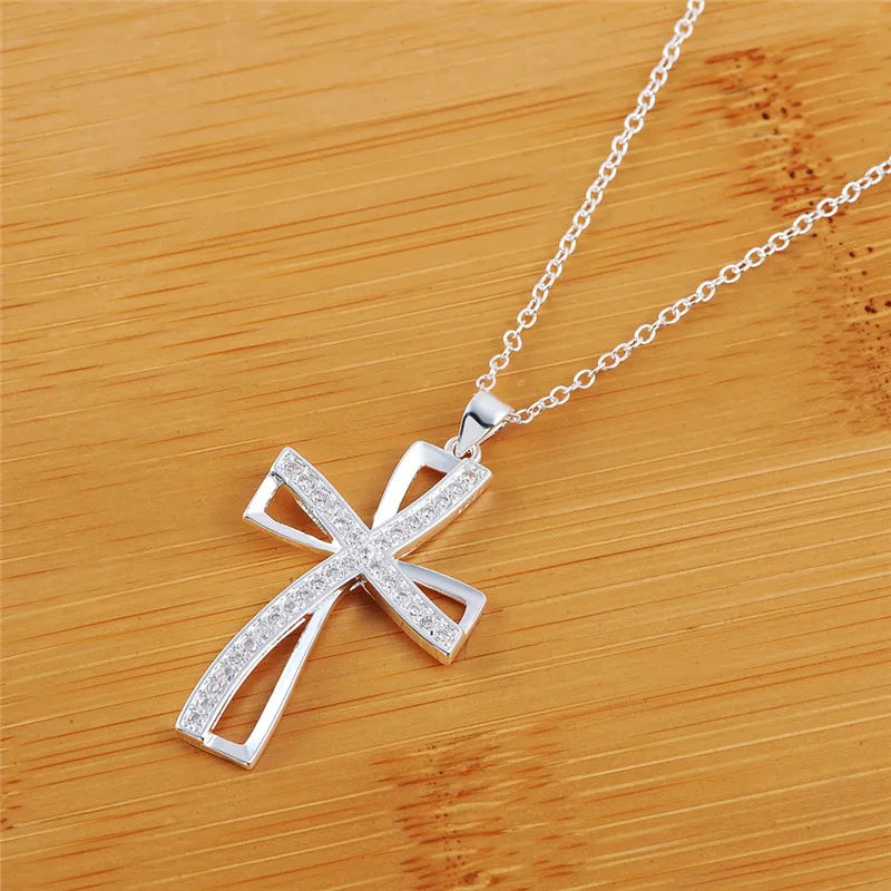 Elegant cross pendant Necklace For Women