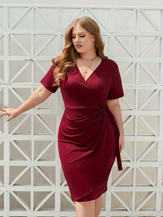 V-neck Plus size midi dress