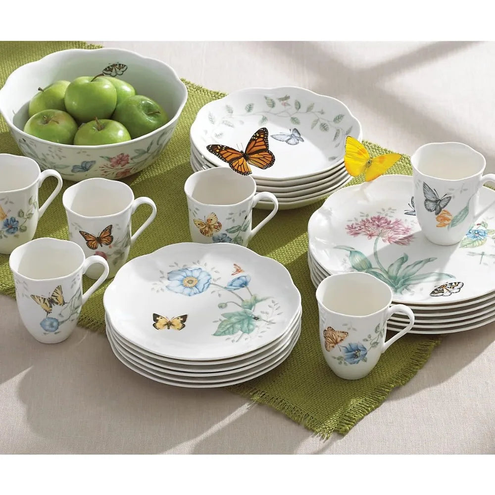 18-Piece Dinnerware Set